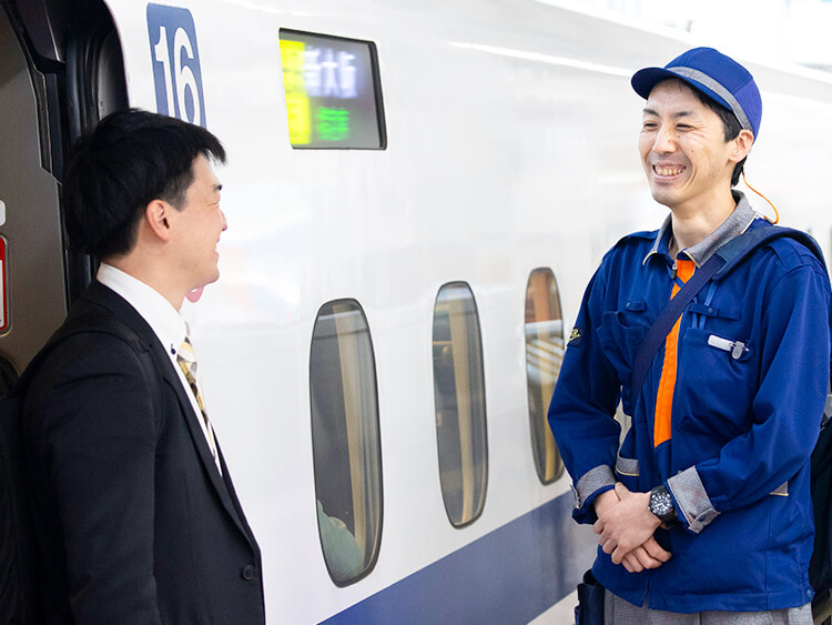 大量で高密度な運行を支えます